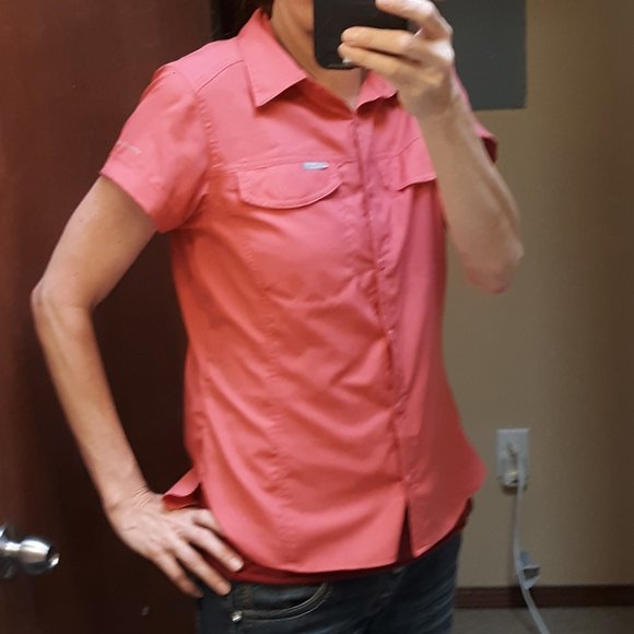 Columbia Pink Omni Shade Short Sleeve Shirt - Picture 2 of 14